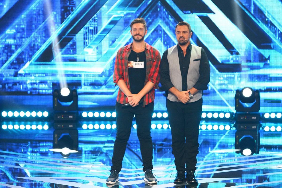 Horia Brenciu își întâlnește sosia pe scena ”X Factor”: ”Arătați ca tatăl și fiul!”