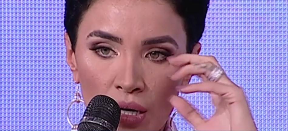 Adelina Pestrițu trece prin momente dificile! Vedeta a descoperit că are niște probleme serioase de sănătate! &bdquo;Nu o să renunț&rdquo;