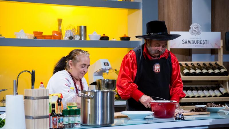 Chef Florin Dumitrescu are o reacție incontrolabilă! Tarantule tempura în farfuriile juraților ,,Chefi la cuțite”