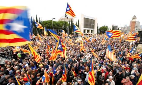 Guvernul spaniol a făcut anunțul așteptat de milioane de oameni! Madridul confirmă că va încerca să suspende autonomia Cataloniei