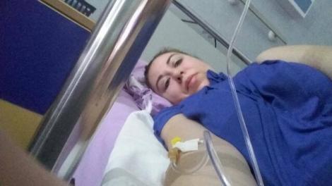 Oana Roman a ajuns la spital: ”E grav! Mi-au pus perfuzii, nu știa nimeni ce am. Iau un pumn de pastile”