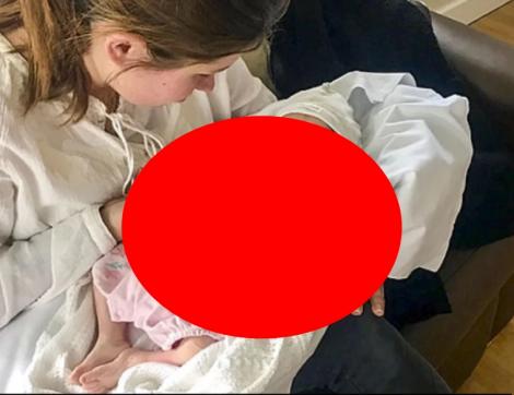 Fotografia care face înconjurul lumii! Îndurerată, o mamă a postat pe internet imaginea cu bebeluşul ei născut mort după ce a fost otrăvit în pântec chiar de ea