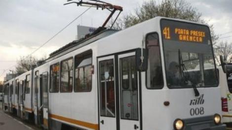 Probleme cu tramvaiul 41 în București! Mii de bucureșteni se vor descurca cum vor putea fără mijlocul de transport nr. 1 în Capitală!