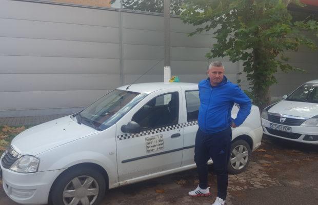 Un taximetrist din Rom&acirc;nia a găsit o geantă cu sute de milioane &icirc;n interior. A urmat un gest care a impresionat o țară &icirc;ntreagă!