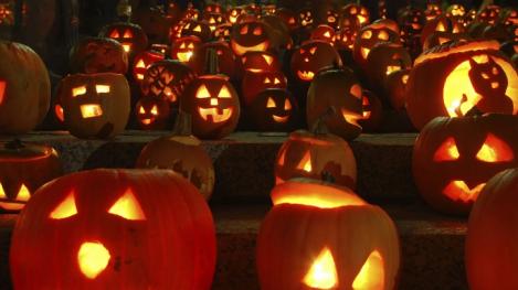 Un bărbat supărat din Suceava a reclamat la Protecția Consumatorului seara de Halloween! Care sunt motivele?