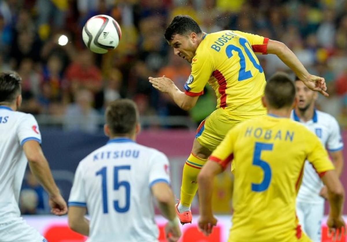 Rom&acirc;nia - Kazahstan, ora 21:45! Echipa oficială de start a &rdquo;tricolorilor&rdquo; la debutul lui Cosmin Contra