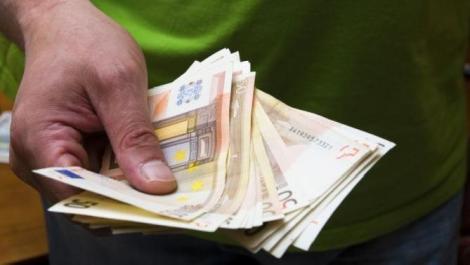 Te bagi? Meseria plătită cu 2.500 de euro în România, pe care nimeni nu o vrea