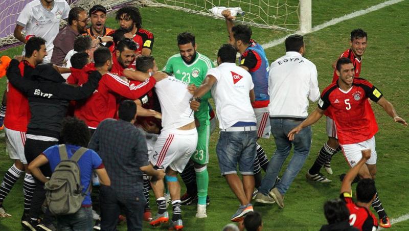 VIDEO: Nebunia totală în Egipt! Salah îi califică pe ”faraoni” la Cupa Mondială după o absență de 28 de ani cu un gol marcat în minutul 95!