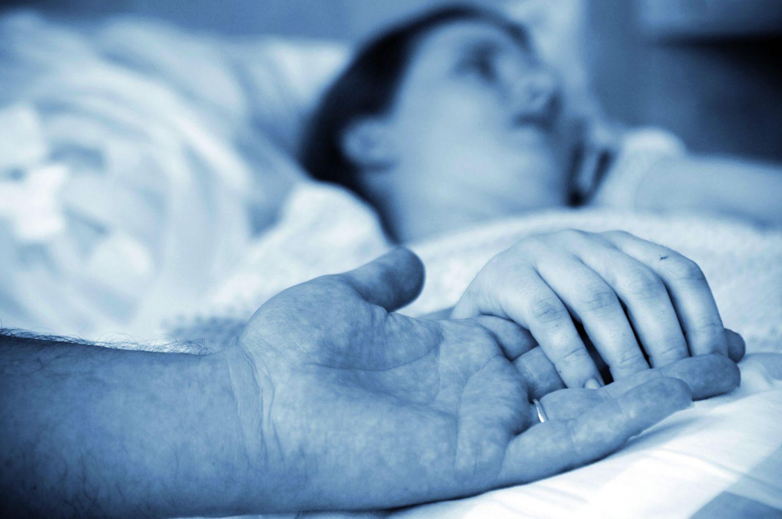 Ultimele cuvinte ale oamenilor bolnavi, &icirc;n fază terminală, &icirc;nainte de moarte. Mai multe asistente au vorbit despre clipele cumplite: "Nu este ca &icirc;n filme, cum vedem noi la televizor"