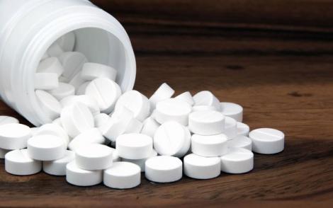 Avertismentul medicilor din România: Paracetamolul, un pericol mortal chiar şi pentru adulţi!