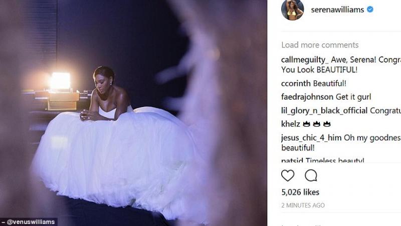 O revistă  a publicat fotografii de la nunta Serenei Williams! Tenismena a lăsat echipamentul sportiv deoparte pentru a îmbrăca o rochie de mireasă demnă de o Casp Regală