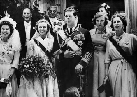 Nunta ce a dus la o altă nuntă și la un ”divorț”. 70 de ani de la căsătoria Elisabeta a II-a, unde Regele Mihai s-a găsit cu Regina Ana