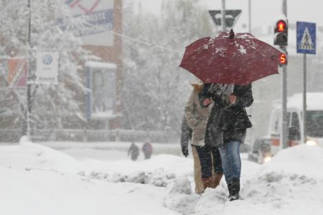 Atenţie! Meteorologii au emis COD GALBEN de VISCOL. Care sunt zonele afectate