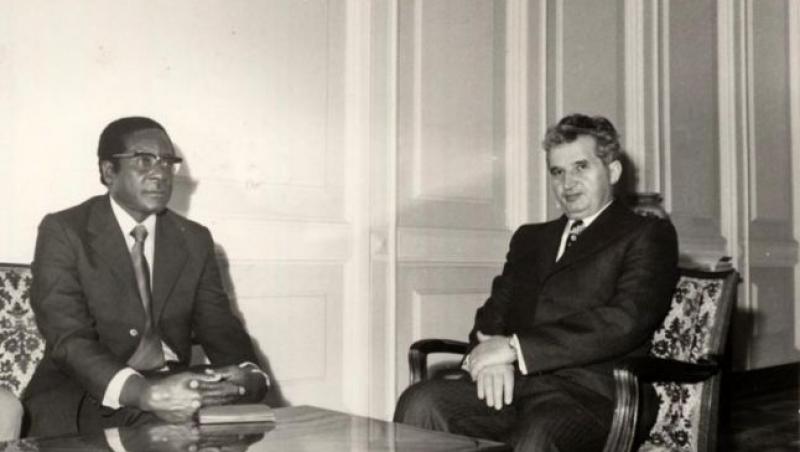 A demisionat ultimul prieten al lui Ceauşescu, cel care l-a plâns în 1989! Robert Mugabe a renunţat 