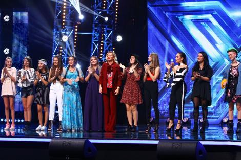 Grupa de fete a Deliei intră în Bootcamp. Scopul juratei X Factor: Să câștig sezonul 7". Cine face parte din echipa artistei