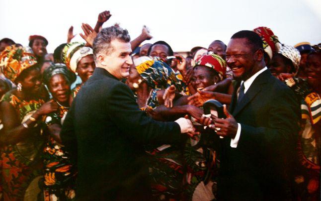 Mai mulți copii au făcut artă din cadourile primite de Ceaușescu. Ce s-a &icirc;ntamplat cu darurile fostului dictator: "A fost foarte greu, m-au durut m&acirc;inile foarte tare"