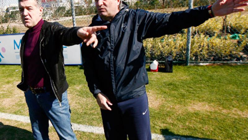 Nicolae Dică nu e singurul antrenor ”secund” din era Becali la FCSB/Steaua. Ce nume mari au fost umilite de intervenția patronului-antrenor în alcătuirea echipei.