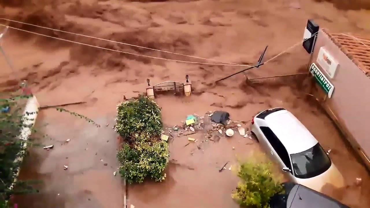 Situație dramatică &icirc;n Grecia! Inundațiile iau tot mai multe vieți. Bilanțul morților a ajuns la 23 de persoane. Oamenii au murit &icirc;necați &icirc;n casele lor