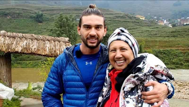 Dorian Popa și mama sa: primele impresii despre aventura ,,Asia Express”