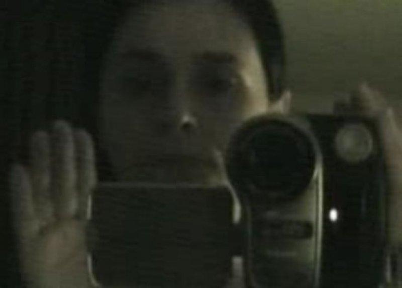 O nouă teorie despre moartea regretatei Mădălina Manole! &rdquo;Un om care nu se mai suporta fizic se mai expune pe pereți?&rdquo;