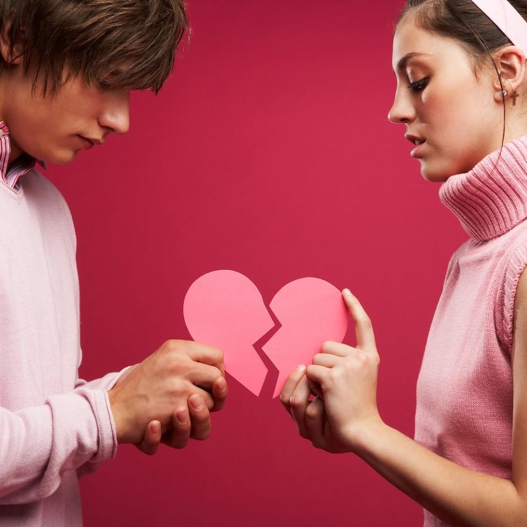 Nu rezistă p&acirc;nă la Crăciun! TREI zodii care se despart de persoana iubită &icirc;nainte de sărbători