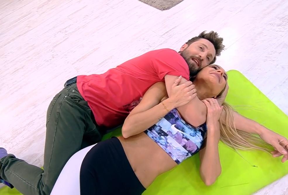 R&acirc;zi cu lacrimi! Dani s-a dezlănțuit total și a dat din secretele din dormitor! &bdquo;Te-am ales pe tine că ești mai flexibilă și erai și prima &icirc;ntotdeauna&rdquo;