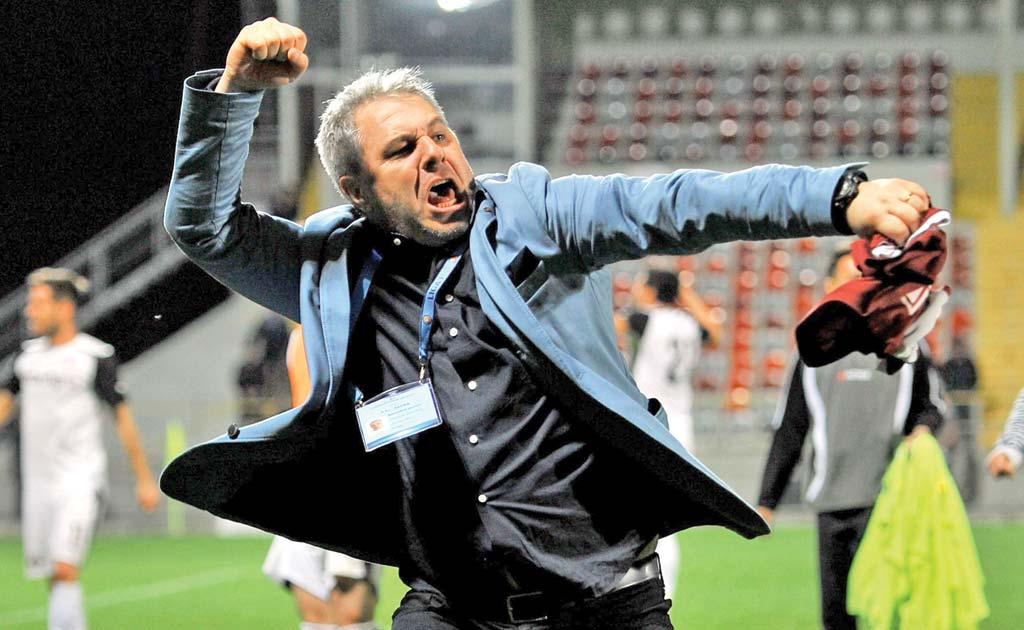 Marius Șumudică, rivalul suprem al celor de la Steaua, face un anunț-șoc: &rdquo;Mă g&acirc;ndesc să antrenez FCSB!&rdquo;.