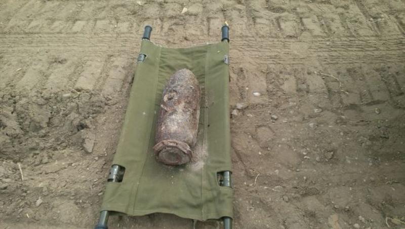 Muncitorii de pe un șantier de construcții din Galați au descoperit bombe de aviație din Al Doilea Război Mondial!