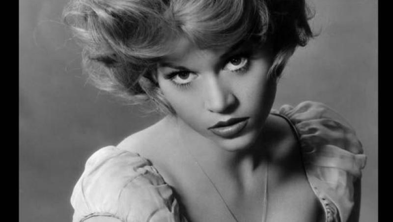 Peste zece zile, legendara Jane Fonda va împlini 80 de ani. Arată senzațional și gestul ei - de a-și dona ziua de naștere - a impresionat o lume întreagă