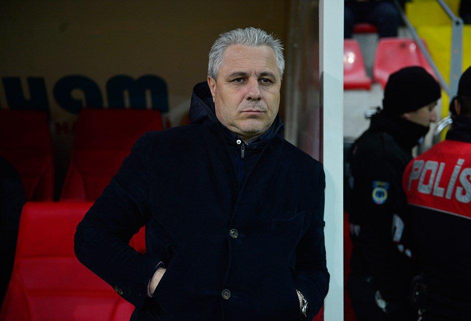 Rezultat uriaș scos de Șumudică și Kayserispor cu Besiktas. Rom&acirc;nul a reușit ceea ce n-au putut FC Porto, AS Monaco și Leipzig la un loc! Top 5 rezultate uriașe &icirc;n cariera tehnicianului rom&acirc;n