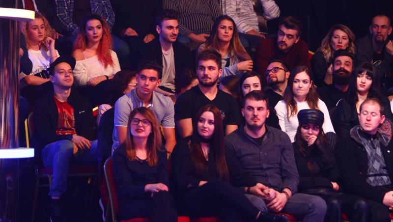 Concurenții X Factor s-au relaxat la finala ”iUmor”. Delia: ”Antrenorul vostru știe unde sunteți?”