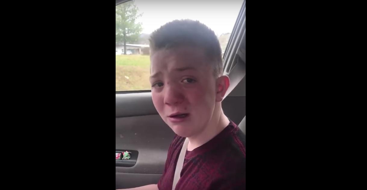 Copilul batjocorit de colegi la școală a primit susținerea celebrităților. Katy Perry, Snoop Dogg și Eva Longoria sunt alături de puști