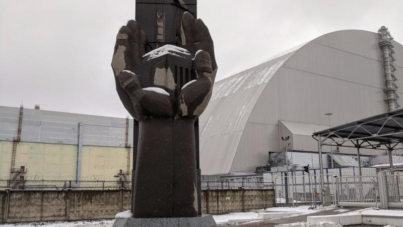 Dezastrul de la Cernobîl a lăsat în urmă o liniște infernală. Se născuse o nouă lume de culoare gri