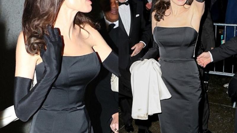 Angelina Jolie, într-o rochie fenomenală! Ziarele scriu că are numai 38 de klograme, dar arată extraordinar!