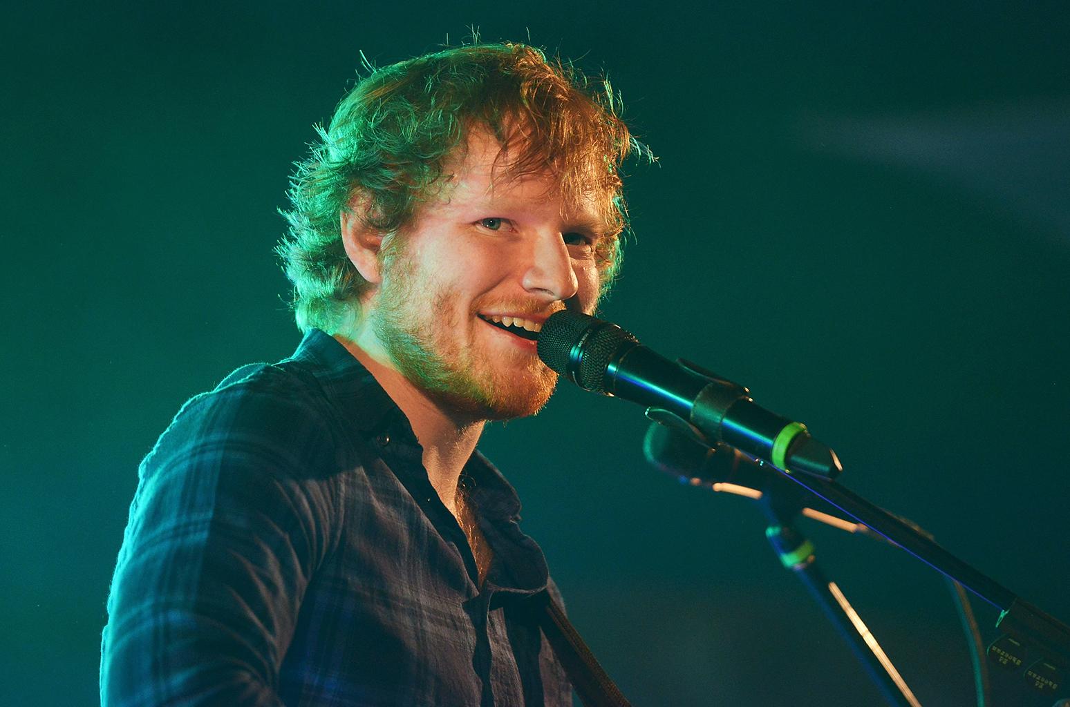 Ed Sheeran bifează încă un succes! O altă piesă a cântăreţului a depăşit două miliarde de vizualizări pe YouTube. Tu de câte ori ai pus-o pe repeat?