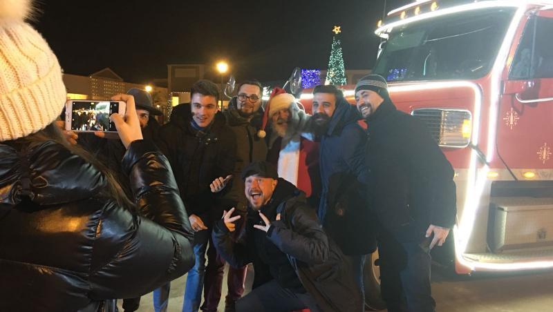 Foto. Finaliștii ”X Factor”, vizitați de Moș Crăciun la repetiții. Concurenţii au intrat în spiritul Sărbătorilor cum nu se putea mai frumos