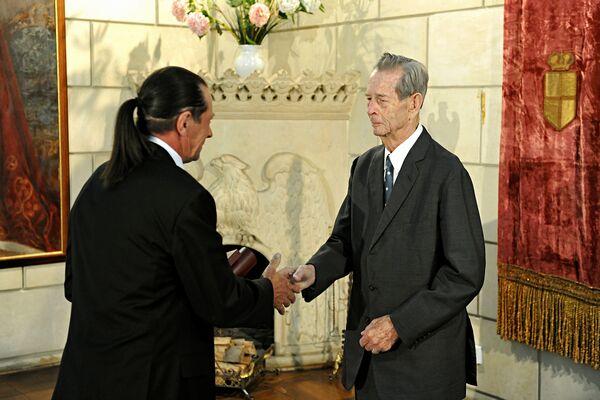 REGELE MIHAI A MURIT. Personalități din diferite domenii au transmis mesaje de condoleanțe la moartea ultimului suveran al Rom&acirc;niei