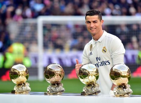 Astăzi se va decerna Balonul de Aur! Ronaldo, favorit în fața lui Messi! Iată 5 motive pentru care starul lui Real NU merită distincția!