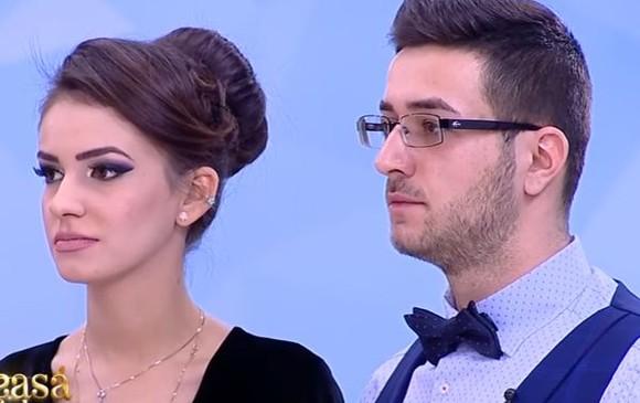 Prima imagine cu Andrada şi Valentin în afara competiţiei! Ipostaza în care au fost surprinşi foştii concurenţi de la "Mireasă pentru fiul meu"