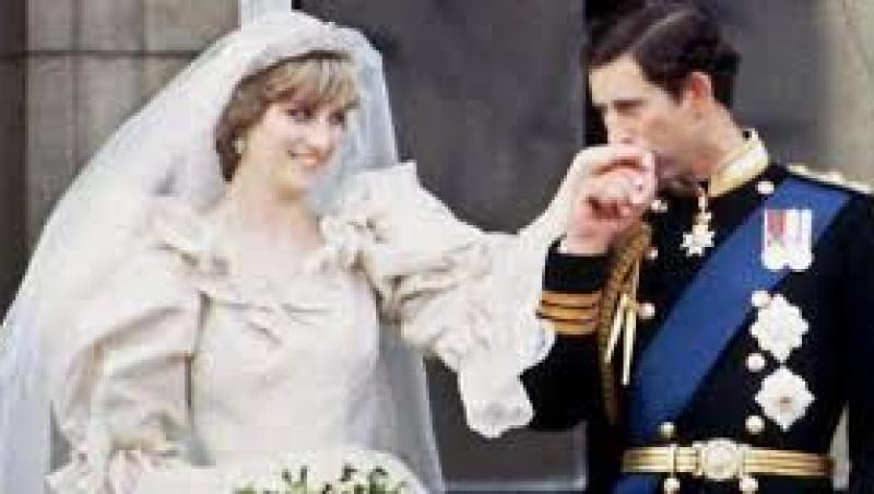 După 20 de ani de la moarte, secrete despre Prinţesa Diana încă ies la iveală! Ce a stat, de fapt, în spatele poveștii de iubire care i-a adus moartea