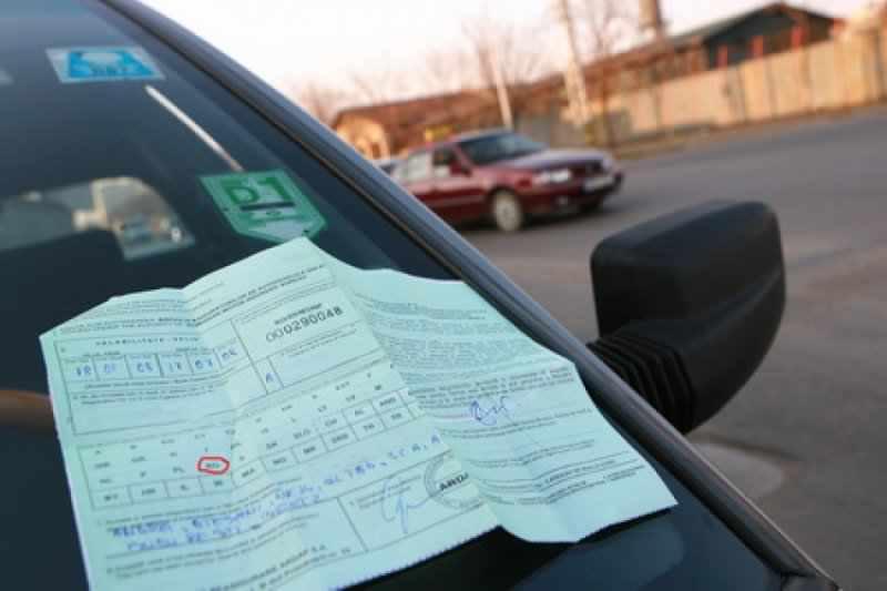 Schimbare majoră pentru posesorii de autoturisme! Șoferii sunt obligați să aibă mereu asupra lor acest document!