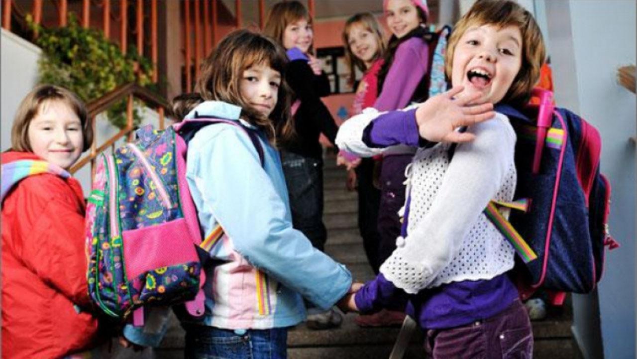 Anul şcolar 2017-2018 va avea 36 de săptăm&acirc;ni. Cursurile semestrului &icirc;nt&acirc;i se vor &icirc;ncheia pe 2 februarie. C&acirc;nd va &icirc;ncepe vacanța