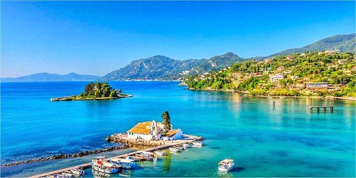 Adio, Mamaia! Welcome, Mallorca! Ofertele de vacanțe exotice i-au cucerit pe rom&acirc;ni.Top 3 cele mai căutate destinații