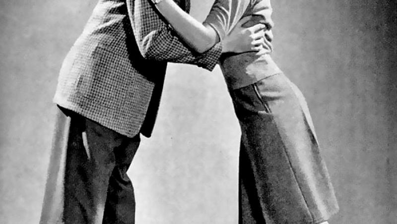 Domnilor, fiți gentlemeni, nu melteni! Cum se sărută corect o fată. GHID AL SĂRUTULUI din 1940, toamna