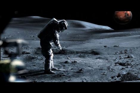 Au trecut 46 de ani de când Apollo 14 a ajuns pe LUNĂ!! Vă amintiți cum Shepard, comandantul,  a jucat prima dată GOLF?