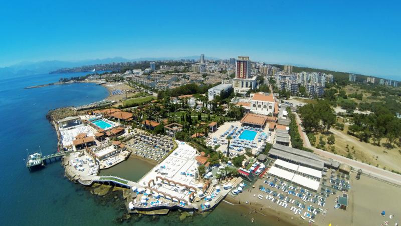 Escapadă în familie la Club Hotel Sera din Antalya