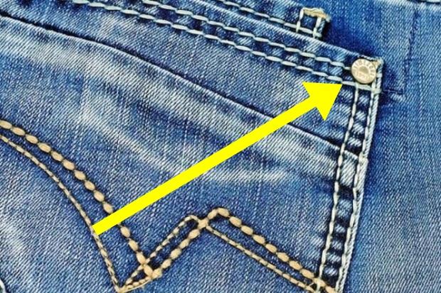 Crezi că sunt doar decorative?! Nimic mai greşit! Rolul capselor de la buzunarele blugilor