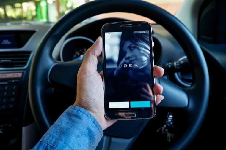 Schimbare importantă pentru şoferii UBER din ROM&Acirc;NIA! O nouă opţiune a fost introdusă pentru noile comenzi