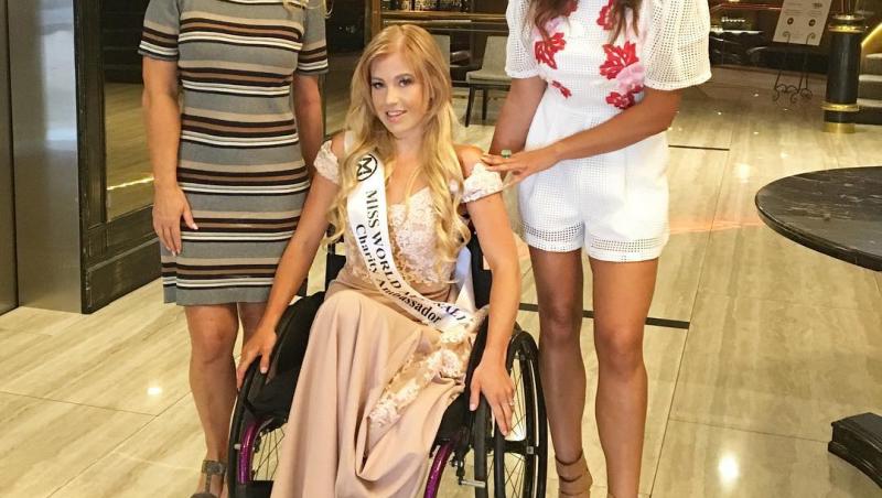 GALERIE FOTO. Cealaltă parte a frumuseții: JUSTINE CLARKE, prima aspirantă la ”Miss Univers” din scaunul cu rotile