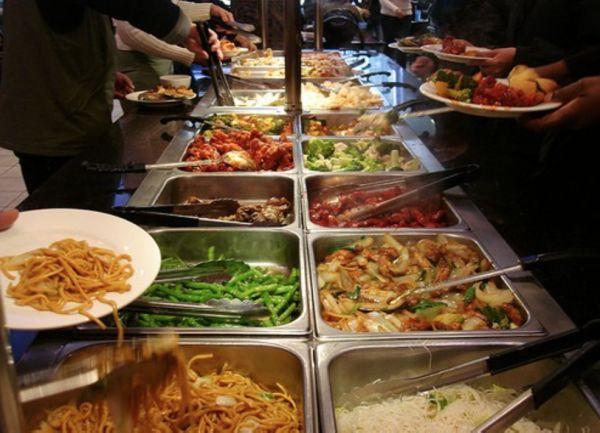 Realitatea din spatele ofertelor &rdquo;ALL INCLUSIVE&rdquo;! Poți m&acirc;nca c&acirc;t vrei, dar te-ai g&acirc;ndit de ce e mult și ieftin?